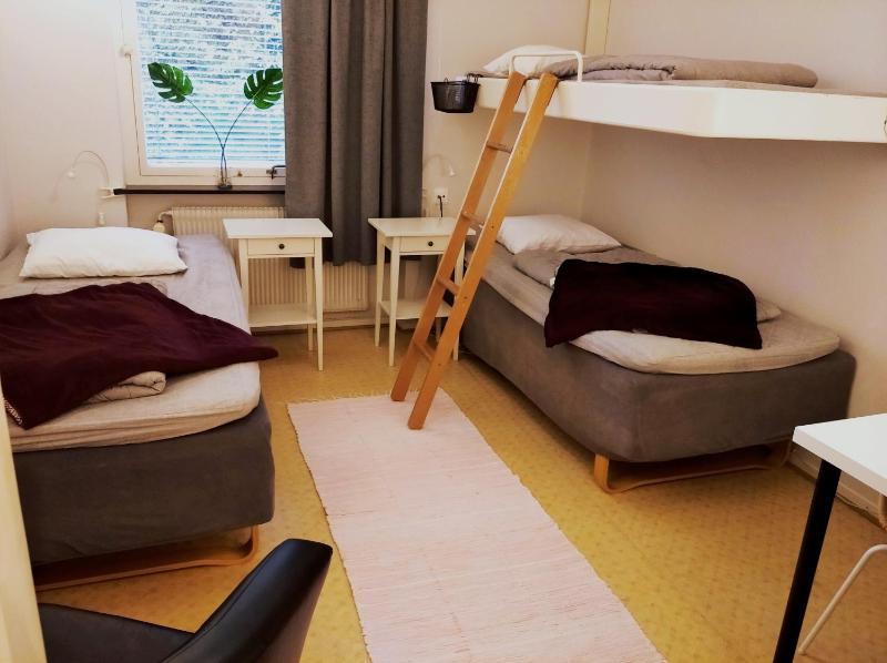 Triple Room with Private Toilet image 3