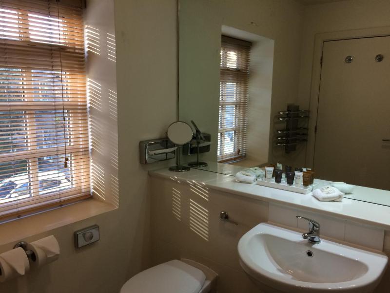 Executive Double Room image 2