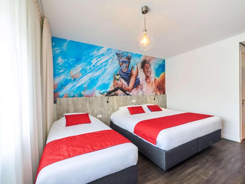 Superior Triple Room image 4