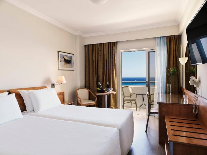 Promo Twin Room with Sea View image 1