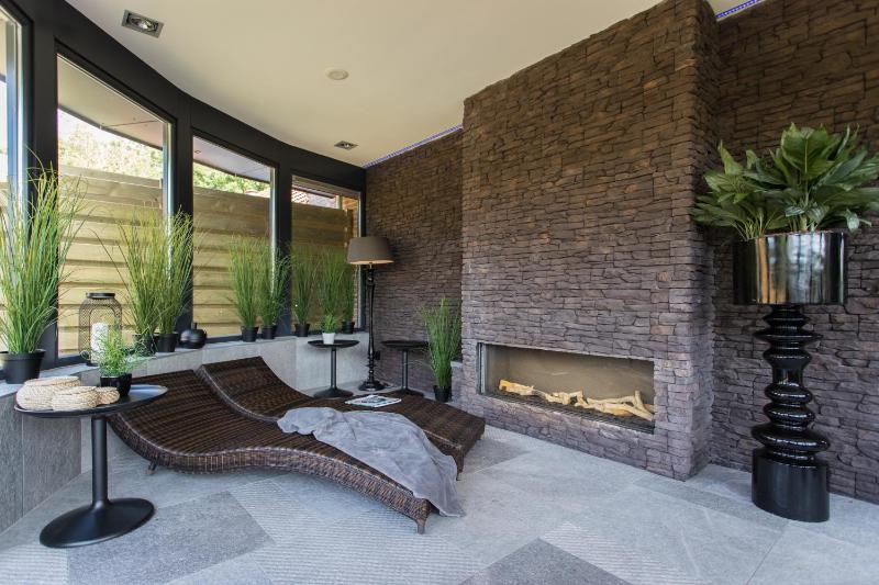 Two-Bedroom Chalet image 3