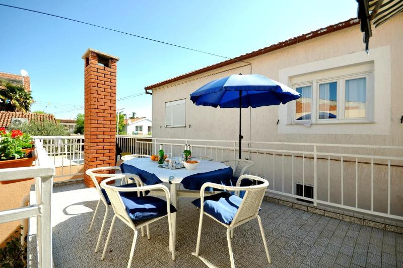 Apartment Violet - image 27