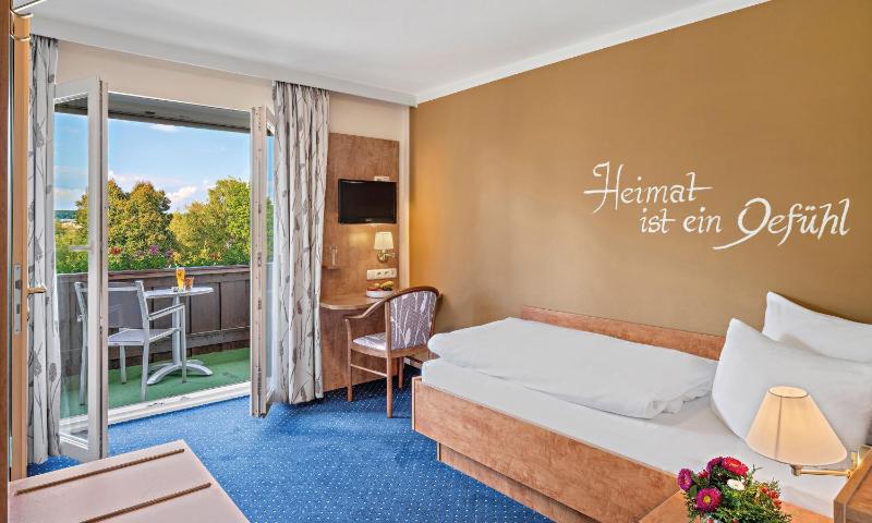 Single Room image 3