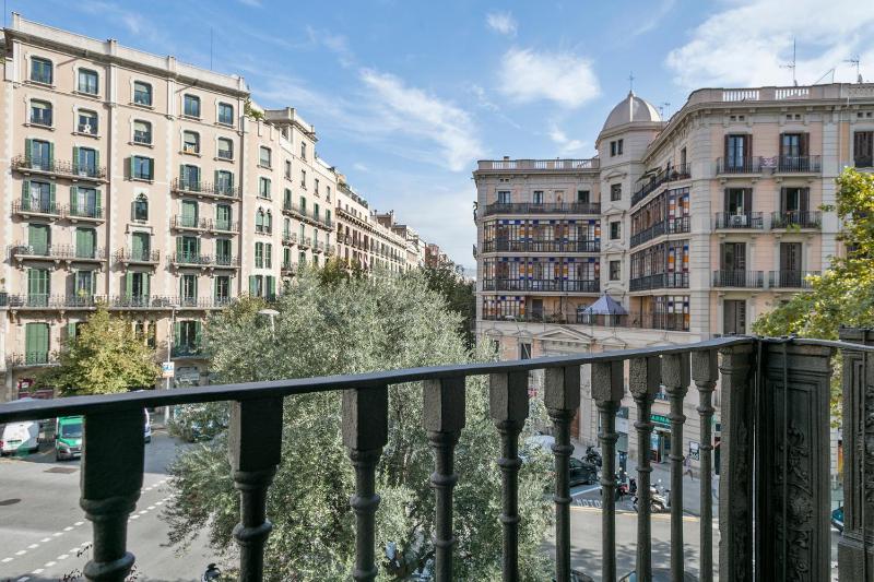 Three-Bedroom Apartment (6 Adults) image 4