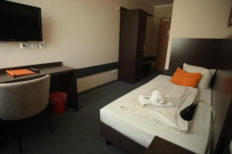 Single Room image 1