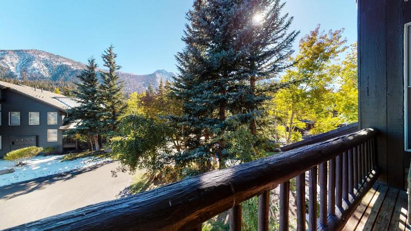 Snowcreek #840 condo - image 35