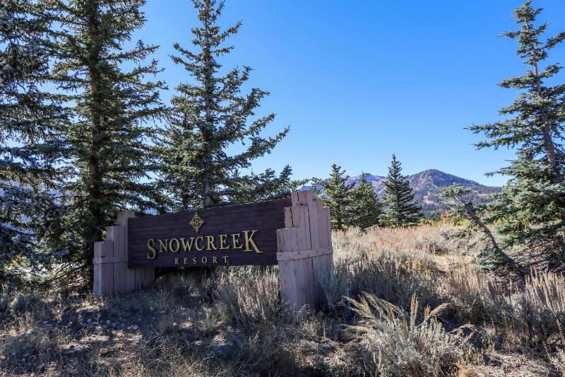 Snowcreek #840 condo - image 15