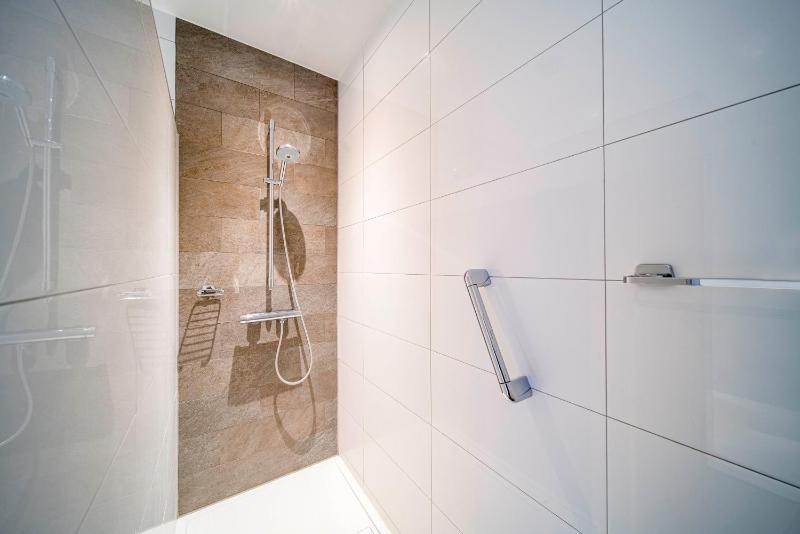 Suite with Double Bed image 3