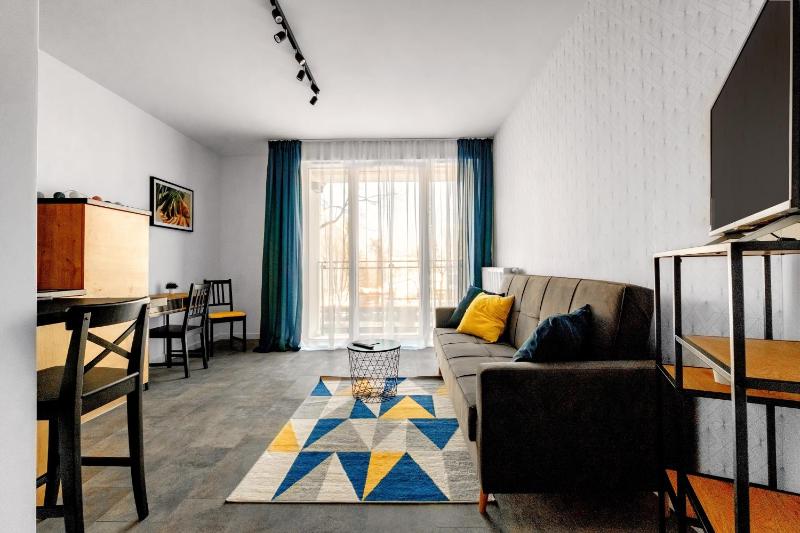 Studio Apartment image 1