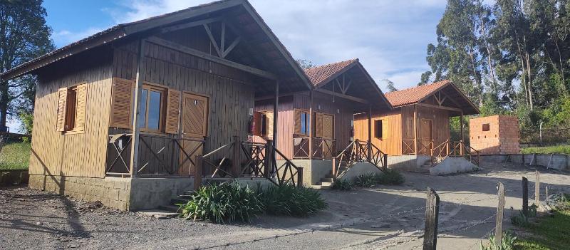 Chalés Manacá da Serra - image 20