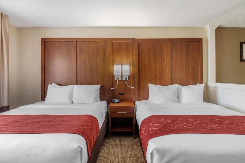 Suite with Two Queen Beds - Accessible/Non-Smoking image 1