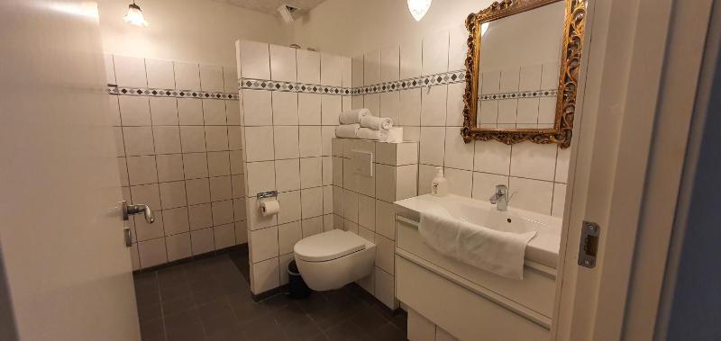 Double Room with Terrace image 4