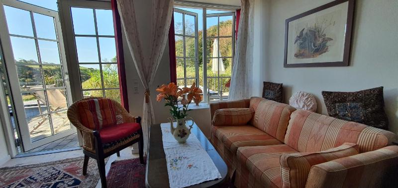 King Suite with Sea View image 4