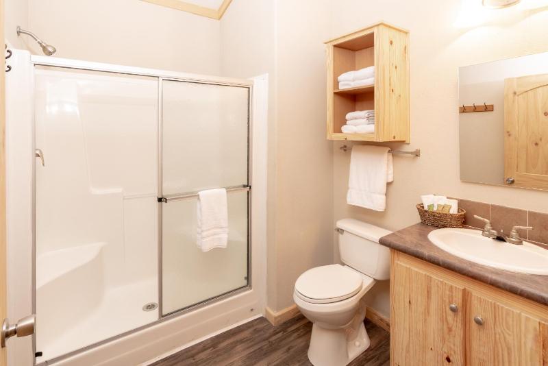 Two-Bedroom Cottage image 2