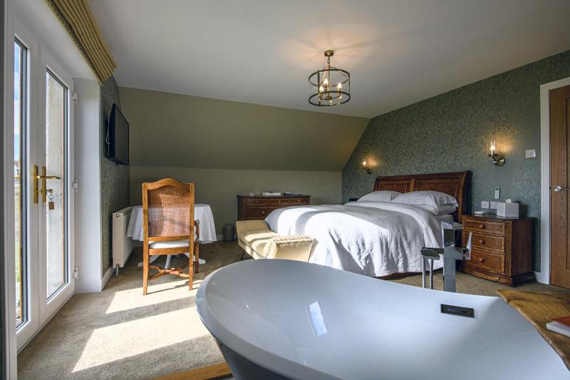 The Bay Suite image 2