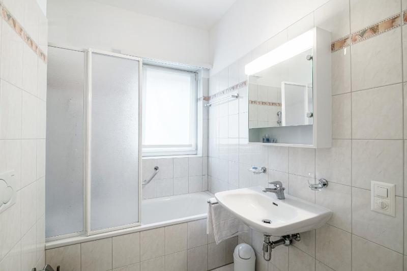 Apartment - Ground Floor image 4