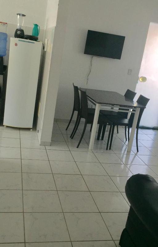 Beverly Hills Flat - image 6