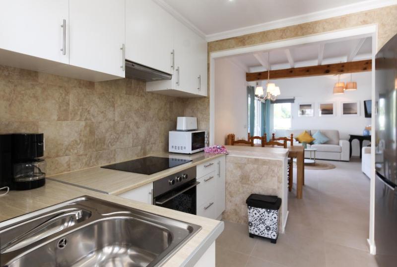 Apartamento Las Moras con piscina by costablancarent - image 9