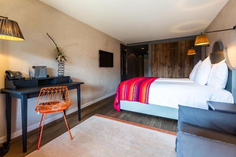 Superior Double or Twin Room image 3