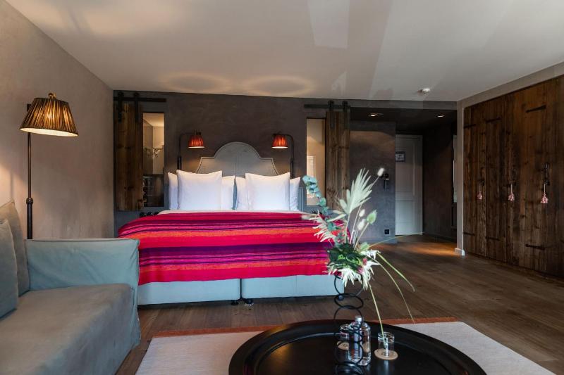 Elegance Room image 1
