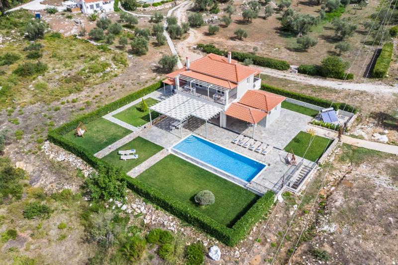 Villa Aelia  by Kardous - image 6