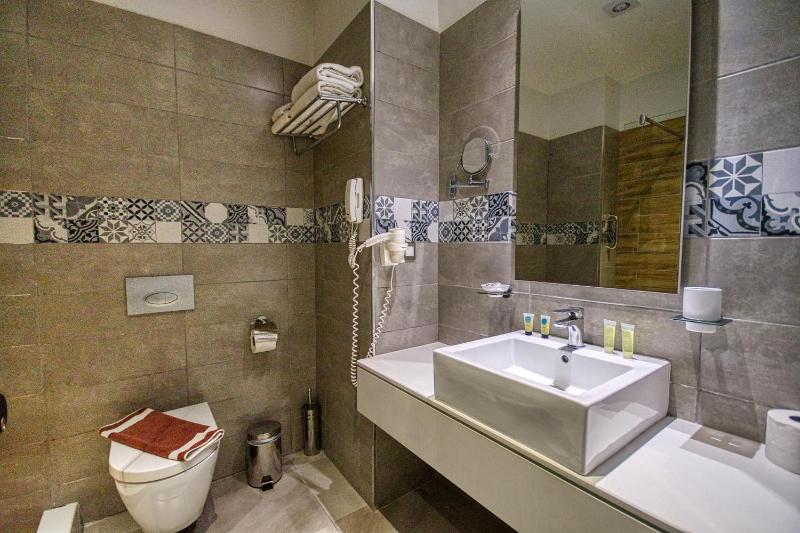 Island Boutique Hotel - image 13