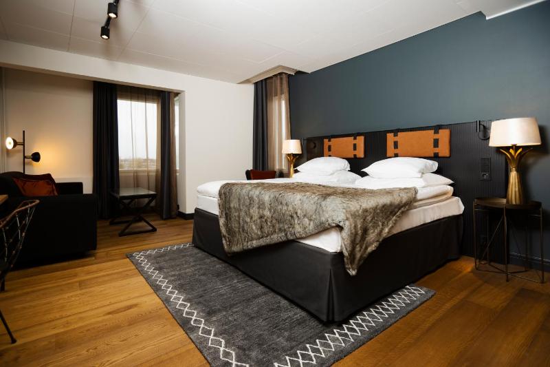 Superior Quadruple Room image 1