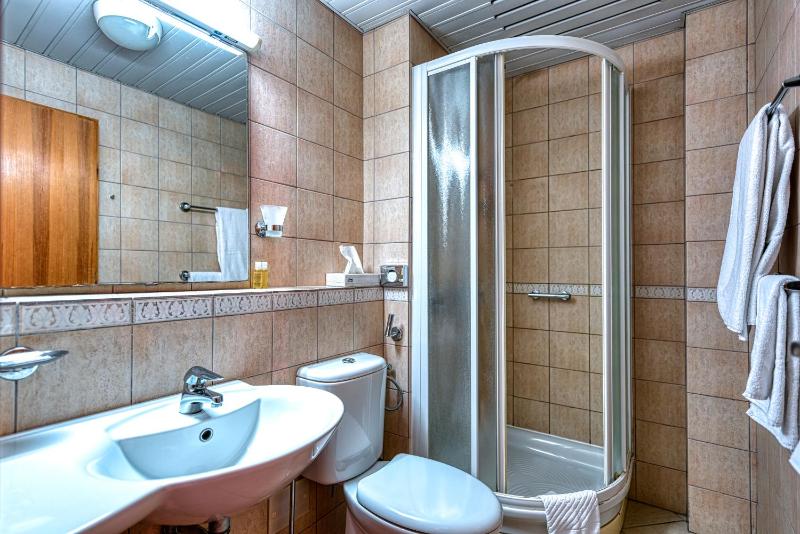 Superior Double or Twin Room image 3