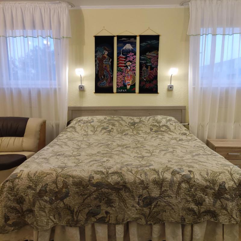 Studio Apartment image 1