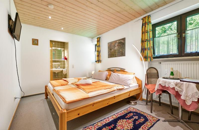 Double Room without Balcony image 2