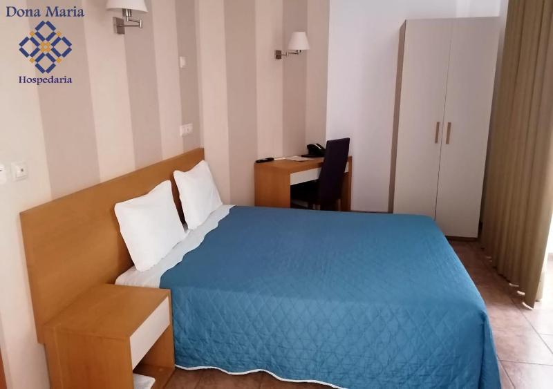 Double Room image 4