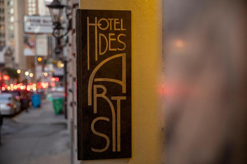Hotel Des Arts - image 12