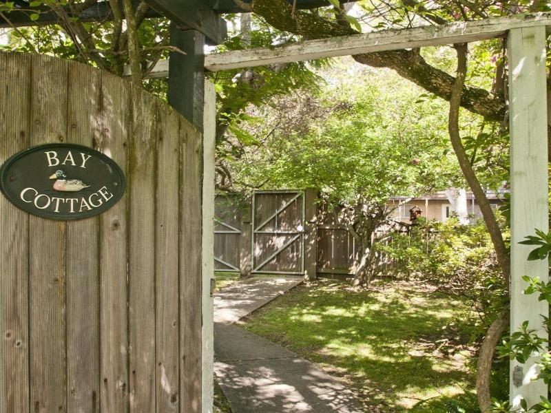 Bay Cottage - image 13