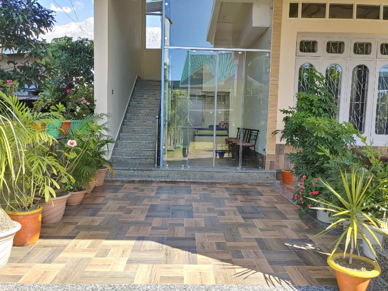 Touristen Holiday Home A luxury Villa - image 28