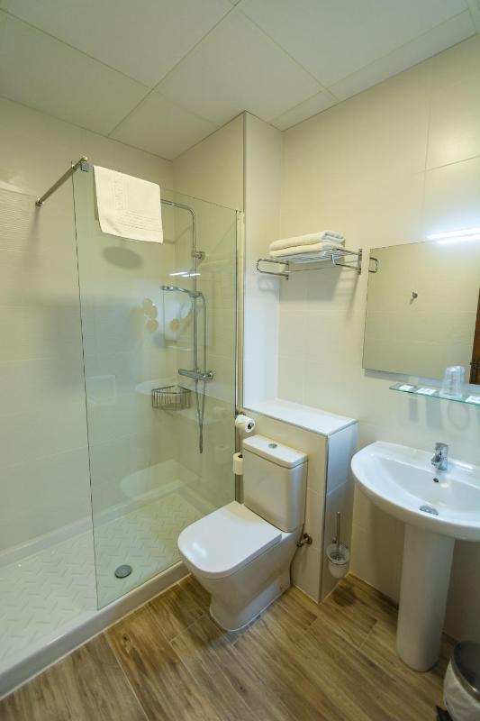 Superior Double Room image 4