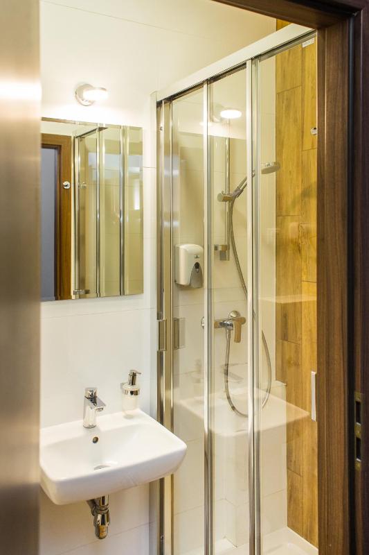 Twin Room image 1