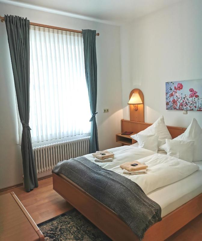 Double Room image 1