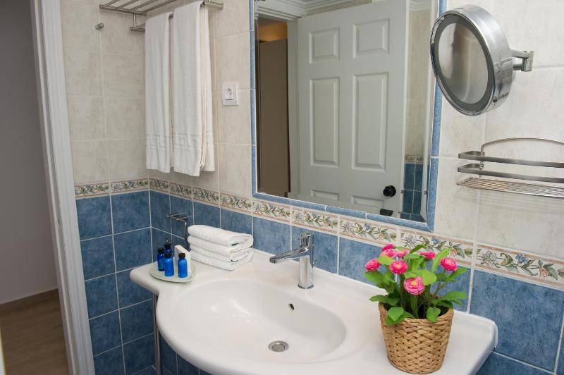 Family Studio image 2