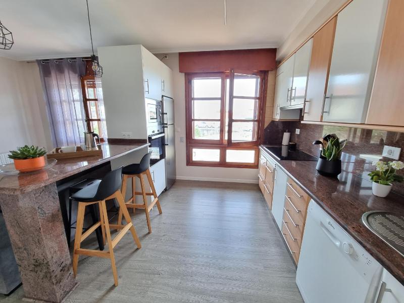 Apartment with Terrace image 3