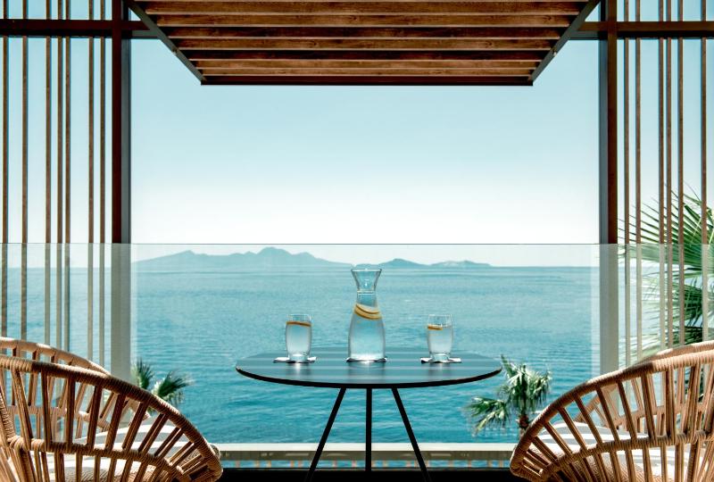 Superior Double Sea Front  image 3