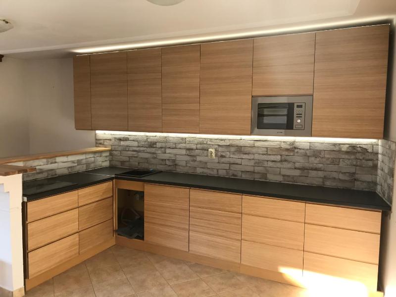 Family Room image 1