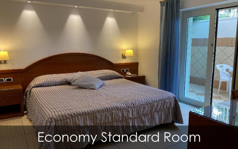 Economy Double or Twin Room image 3