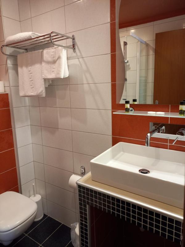 Double Room with Balcony (2 Adults + 1 Child) image 2