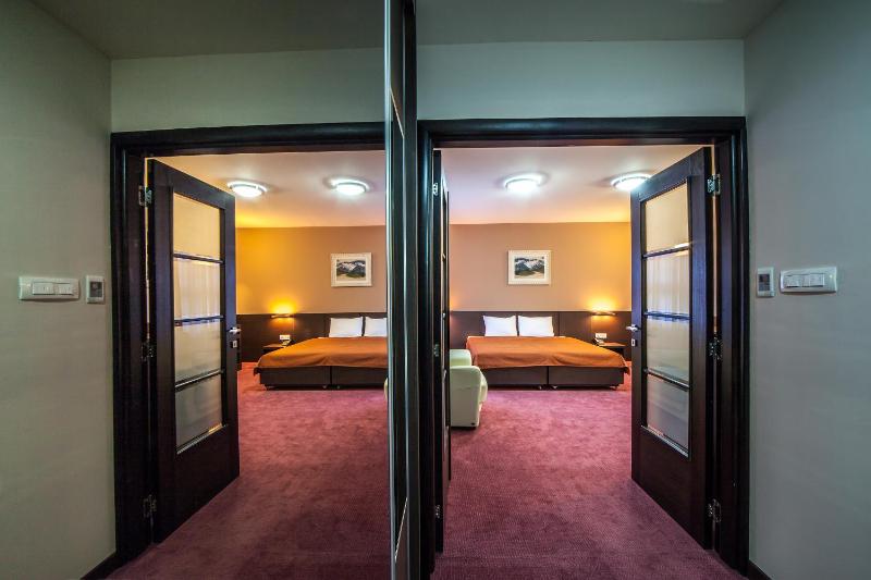 Junior Suite image 2