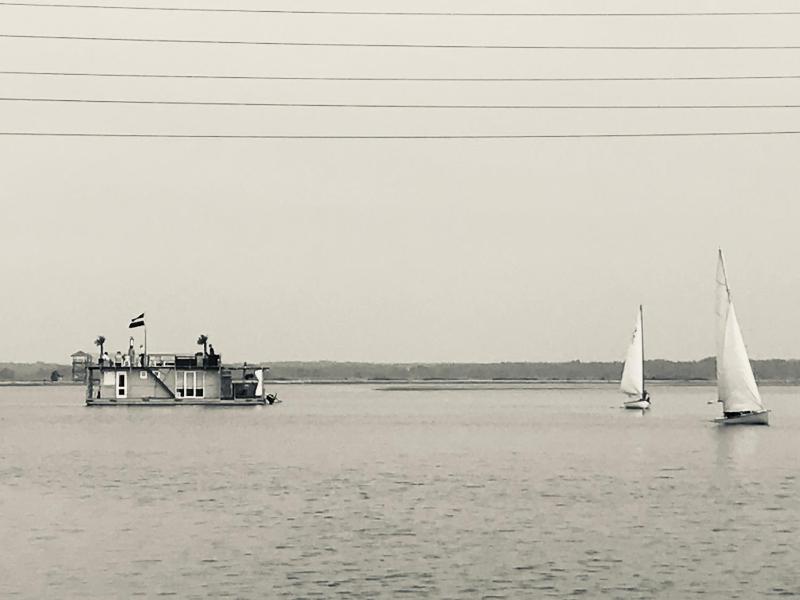 Houseboat on the water - image 34