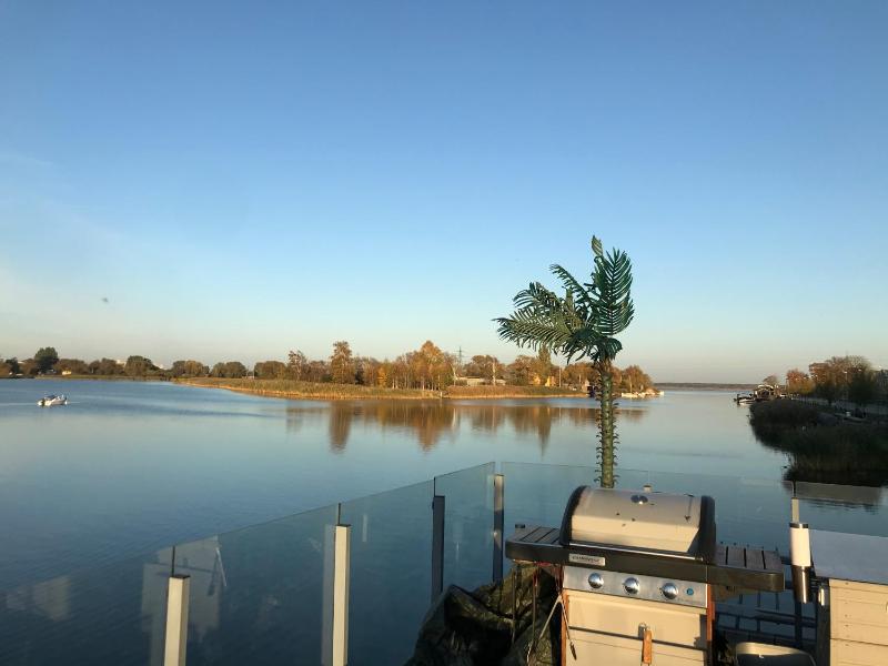 Houseboat on the water - image 29