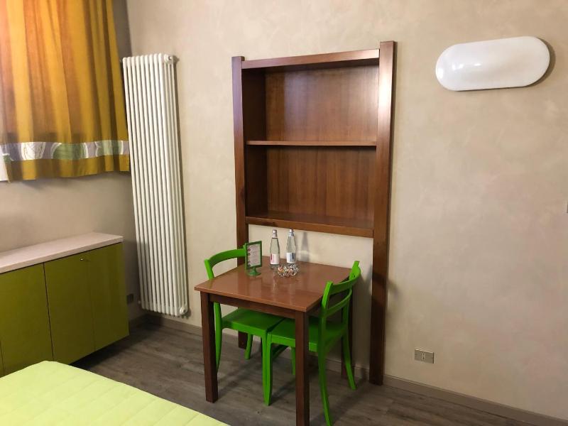 Economy Studio (1 Adult) image 3