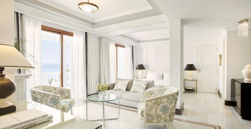 Two-Bedroom Suite image 3