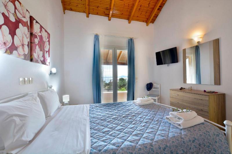 2-Bedroom Apartment (4 Adults) image 4