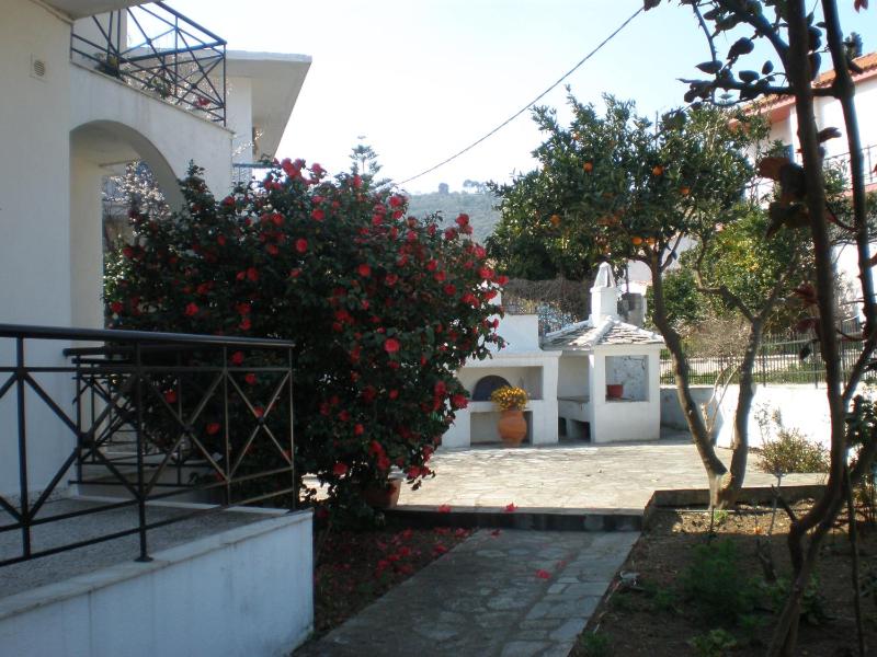 Karagiozos Studios & Apartments - image 42